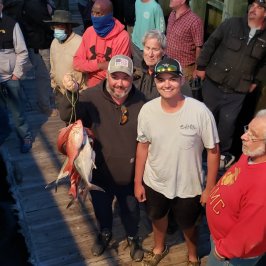 Gordon Lightfoot et al. posing for the camera